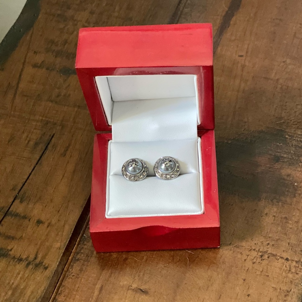 Tory Burch Natalie Stud Logo Earrings Gunmetal